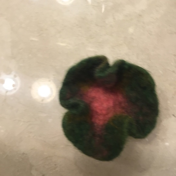Handmade Felted Pins - Picture 3 of 6